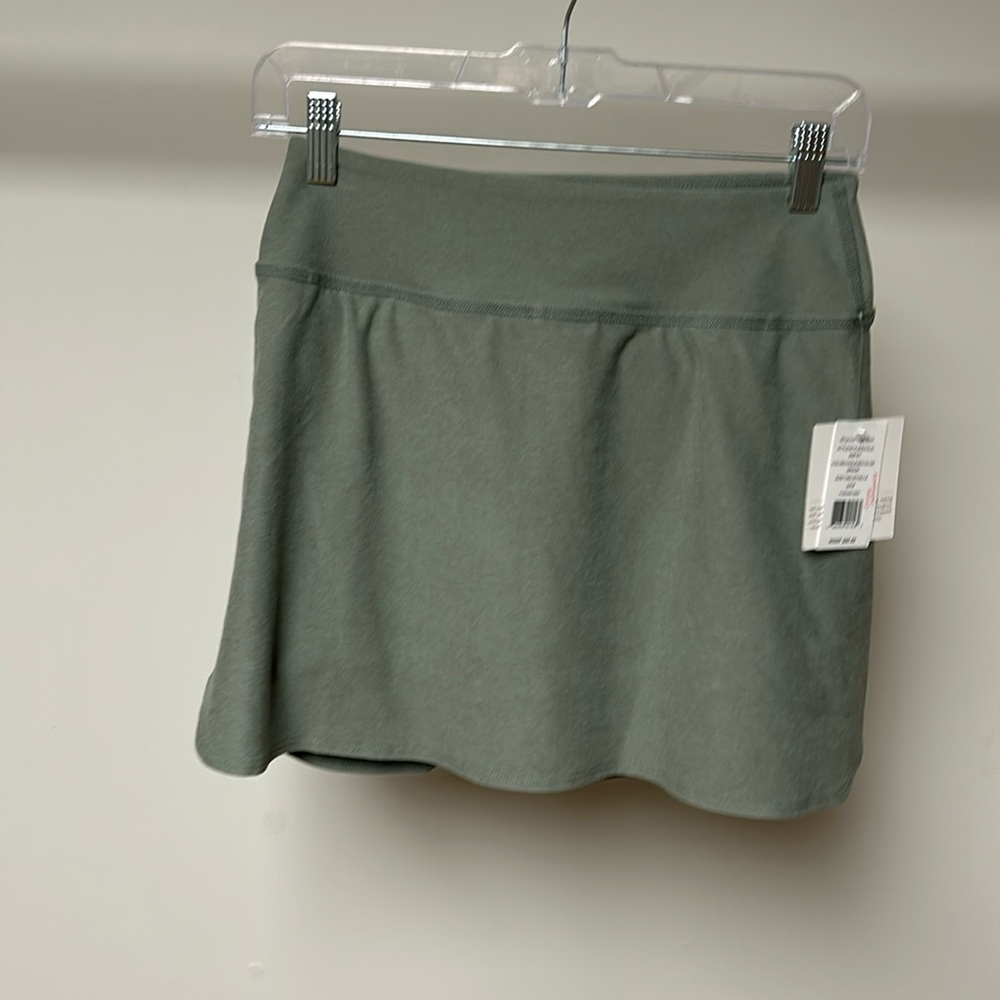 Beyond yoga movement skirt grey sage heather